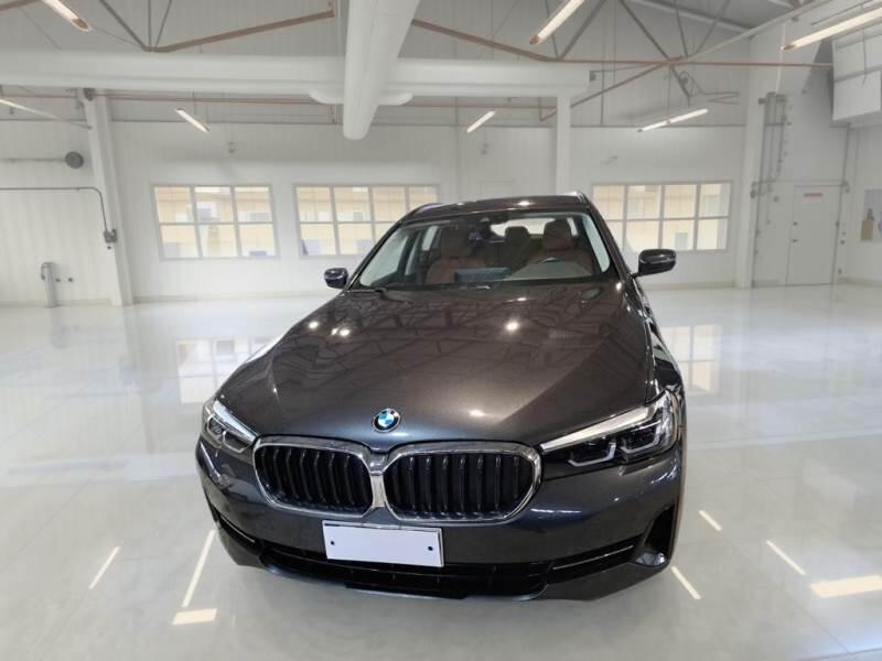 BMW Serie 5 STATION WAGON 518D BUSINESS TOURING - foto 6