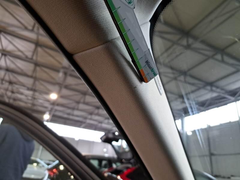 BMW Serie 5 STATION WAGON 518D BUSINESS TOURING - foto 74