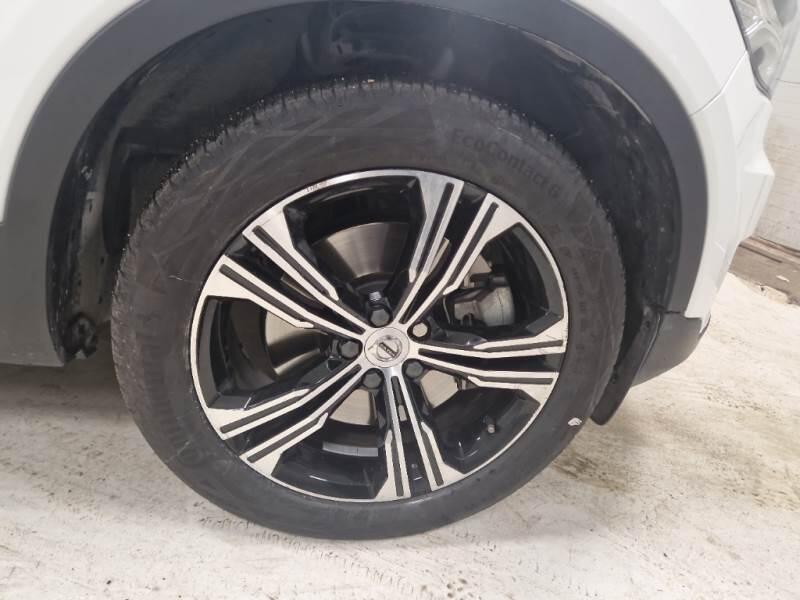 Volvo XC40 SUV T4 PLUG-IN HYBRID AUTO RECHARGE INSCR. - foto 17
