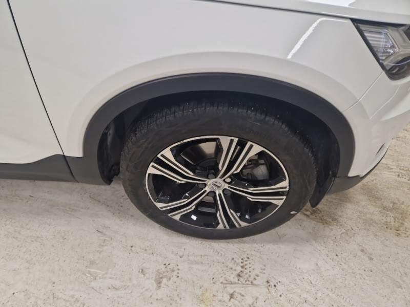 Volvo XC40 SUV T4 PLUG-IN HYBRID AUTO RECHARGE INSCR. - foto 22