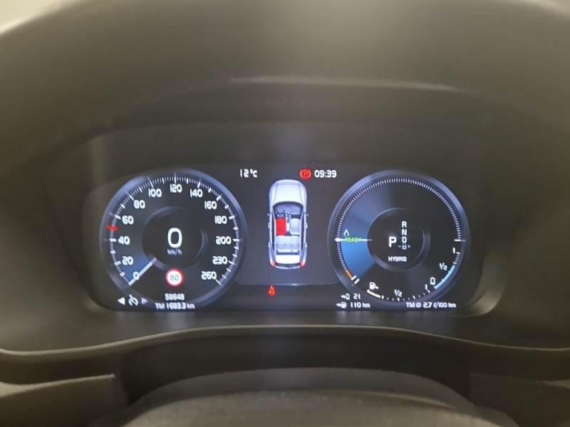Volvo XC40 SUV T4 PLUG-IN HYBRID AUTO RECHARGE INSCR. - foto 4