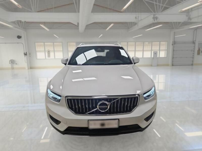 Volvo XC40 SUV T4 PLUG-IN HYBRID AUTO RECHARGE INSCR. - foto 6