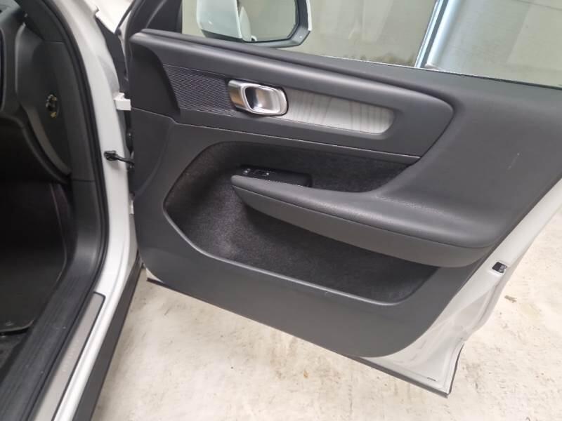 Volvo XC40 SUV T4 PLUG-IN HYBRID AUTO RECHARGE INSCR. - foto 55