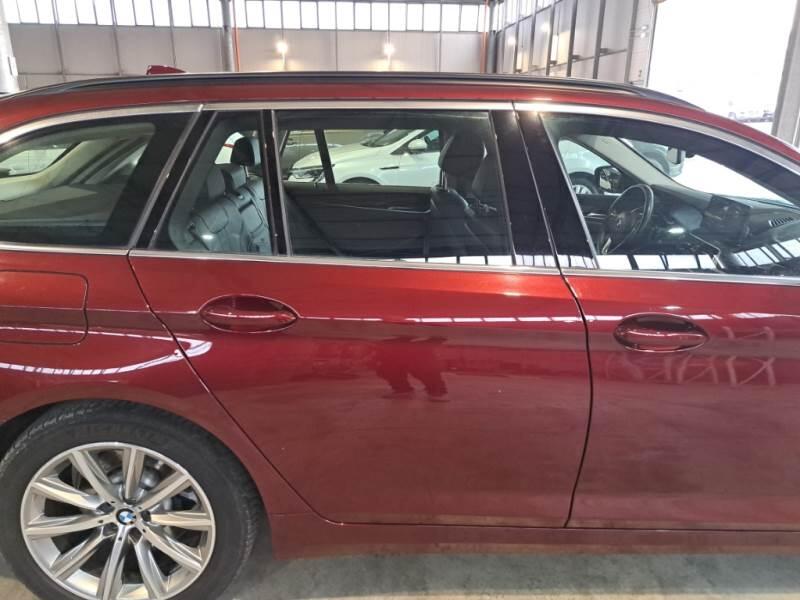 BMW Serie 5 STATION WAGON 518D LUXURY TOURING - foto 39