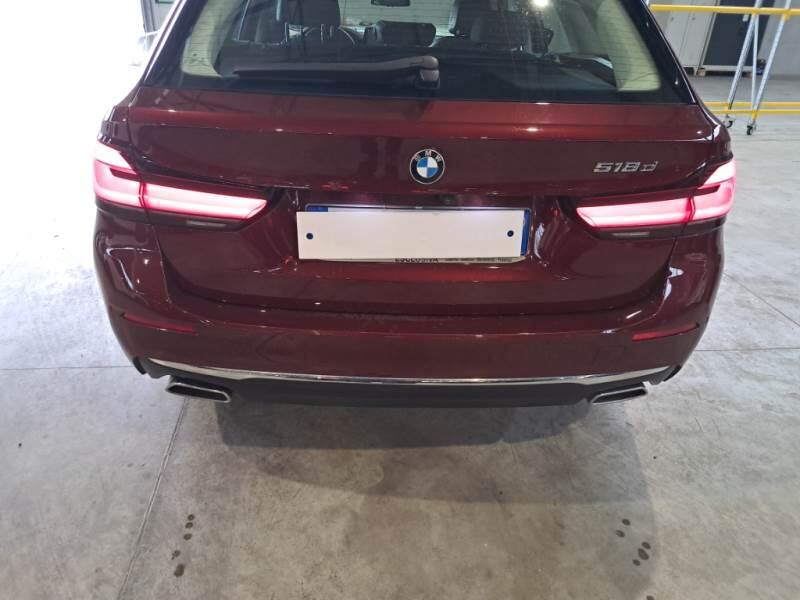 BMW Serie 5 STATION WAGON 518D LUXURY TOURING - foto 46