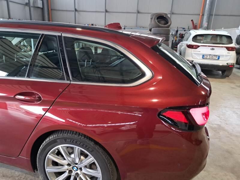 BMW Serie 5 STATION WAGON 518D LUXURY TOURING - foto 49