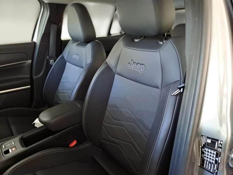 Jeep Avenger SUV 1.2 MHEV E-HYBRID TURBO ALTITUDE - foto 11