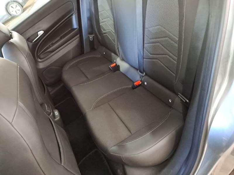 Jeep Avenger SUV 1.2 MHEV E-HYBRID TURBO ALTITUDE - foto 16