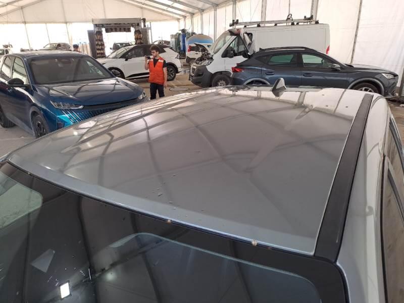 Jeep Avenger SUV 1.2 MHEV E-HYBRID TURBO ALTITUDE - foto 21