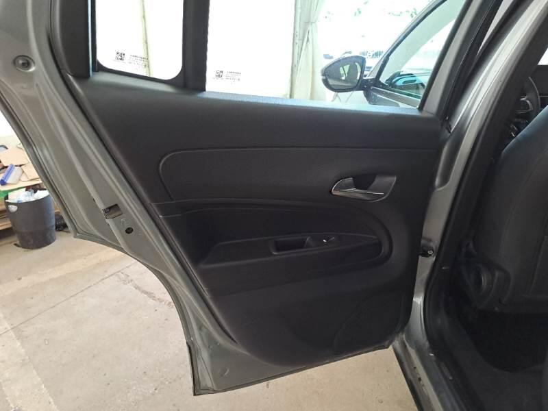 Jeep Avenger SUV 1.2 MHEV E-HYBRID TURBO ALTITUDE - foto 91