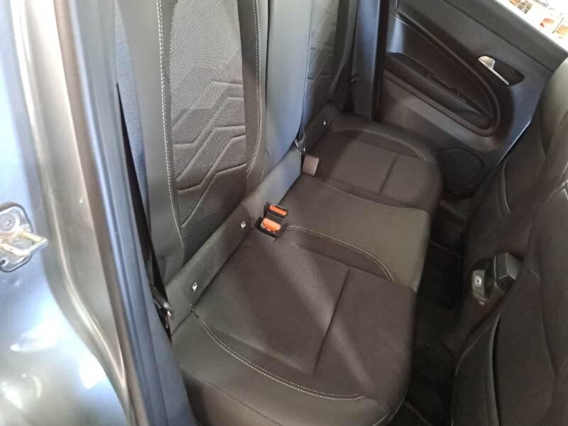 Jeep Avenger SUV 1.2 MHEV E-HYBRID TURBO ALTITUDE - foto 94