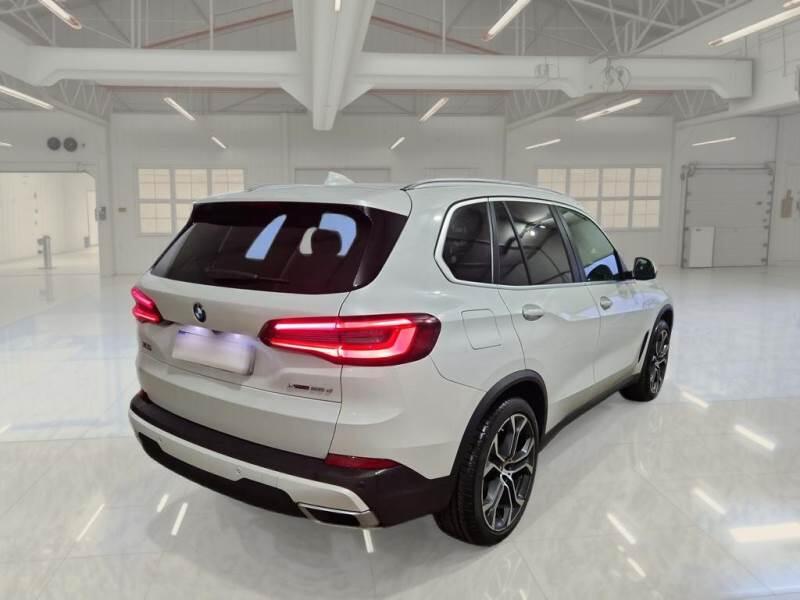 BMW X5 SUV XDRIVE 25D BUSINESS AUTOM. - foto 2