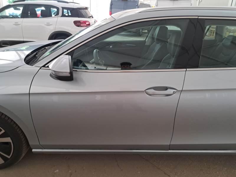 Volkswagen Passat Variant STATION WAGON 2.0 TDI SCR EVO 110KW BUSINESS DSG - foto 59
