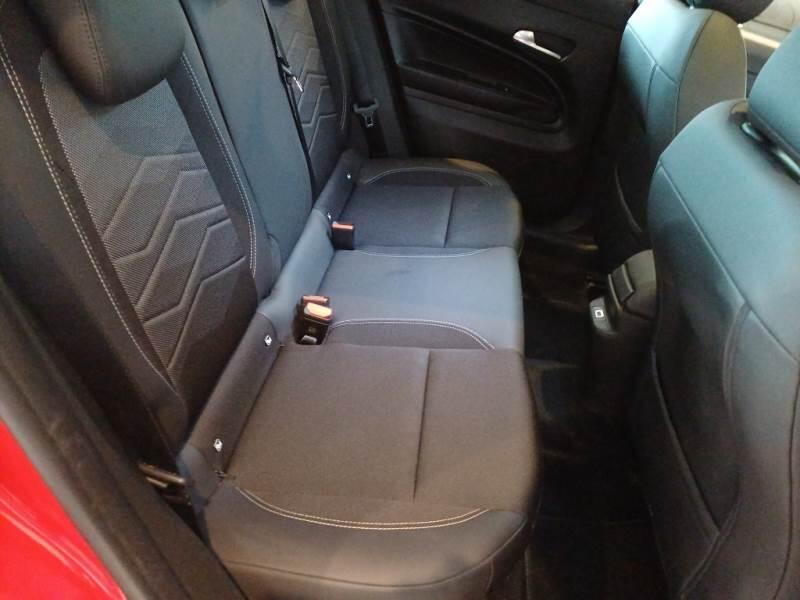 Jeep Avenger SUV 1.2 MHEV E-HYBRID TURBO ALTITUDE - foto 15
