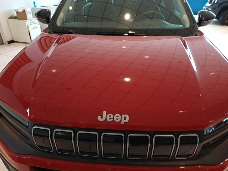 Jeep Avenger SUV 1.2 MHEV E-HYBRID TURBO ALTITUDE - foto 24
