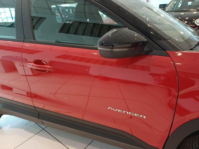 Jeep Avenger SUV 1.2 MHEV E-HYBRID TURBO ALTITUDE - foto 29