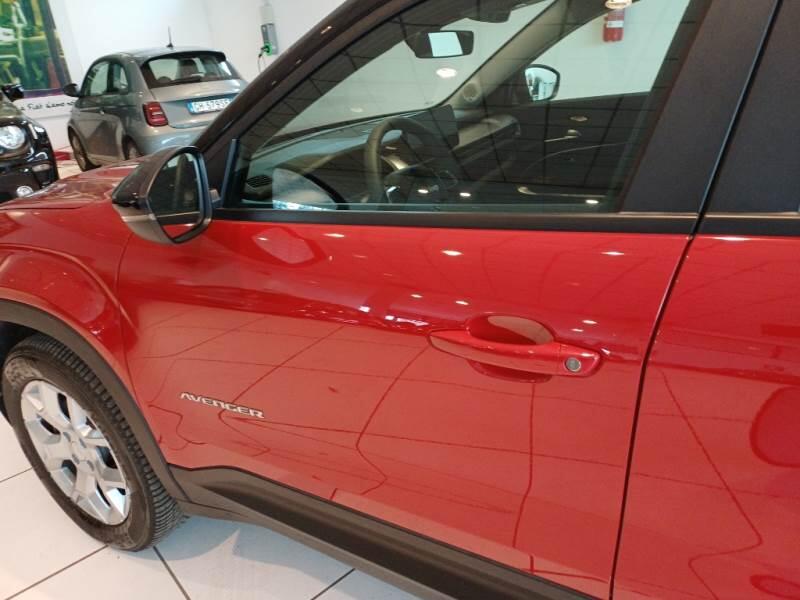 Jeep Avenger SUV 1.2 MHEV E-HYBRID TURBO ALTITUDE - foto 42