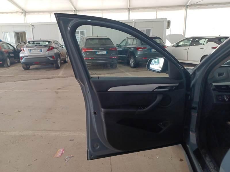 BMW X1 SUV XDRIVE 25E BUSINESS ADVANTAGE AUTOMATICO - foto 84