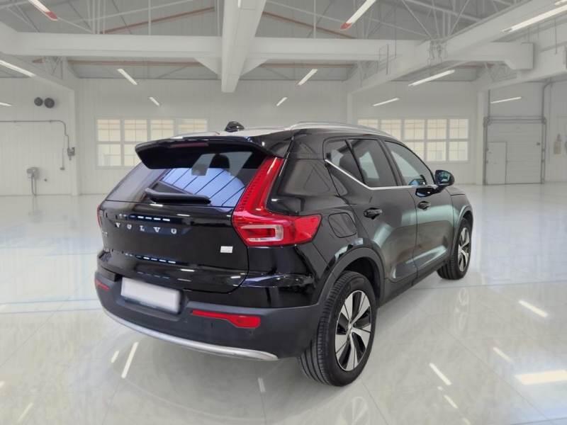 Volvo XC40 SUV T4 RECHARGE PLUG-IN AUTO CORE - foto 2