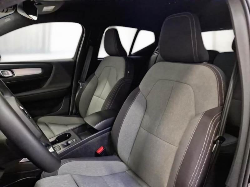 Volvo XC40 SUV T4 RECHARGE PLUG-IN AUTO CORE - foto 11
