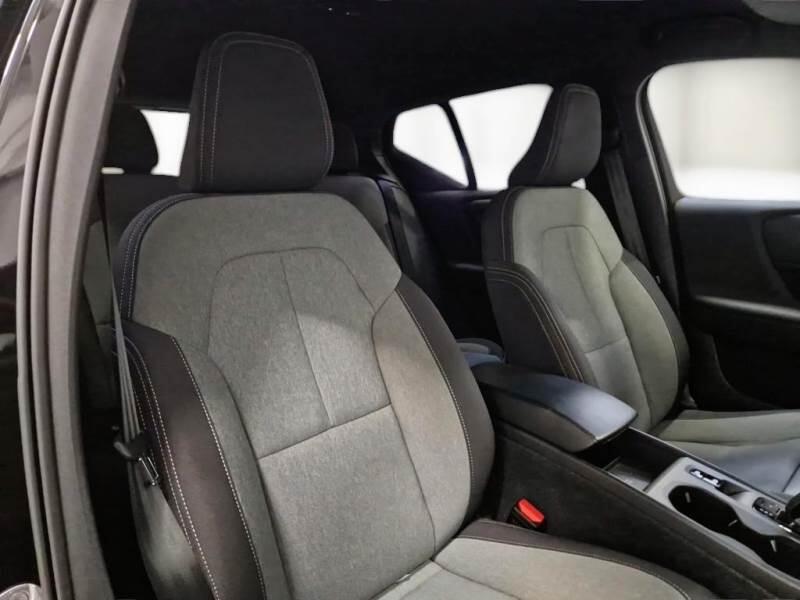 Volvo XC40 SUV T4 RECHARGE PLUG-IN AUTO CORE - foto 13