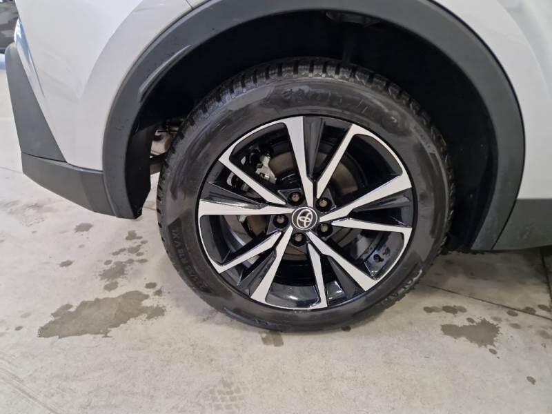 Toyota C-HR SUV 1.8 HV E-CVT TREND - foto 18