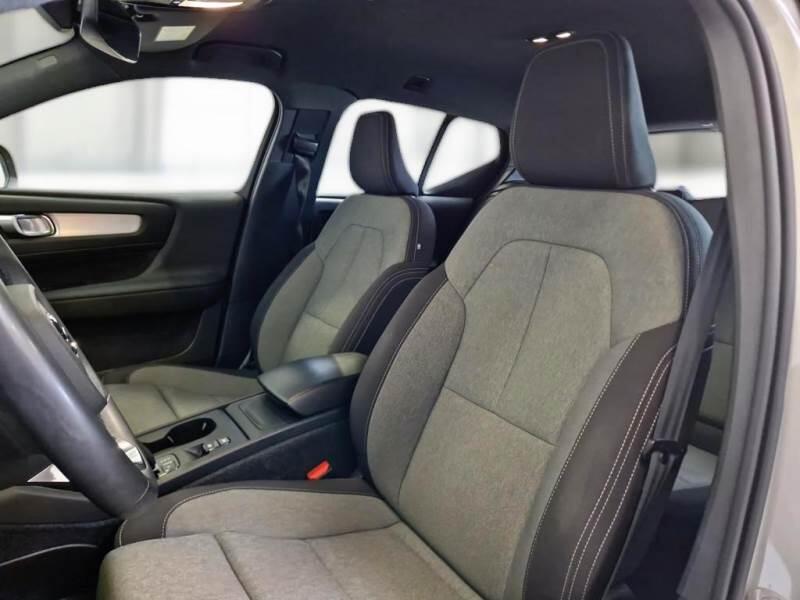 Volvo XC40 SUV B3 AUTOMATICO CORE - foto 11