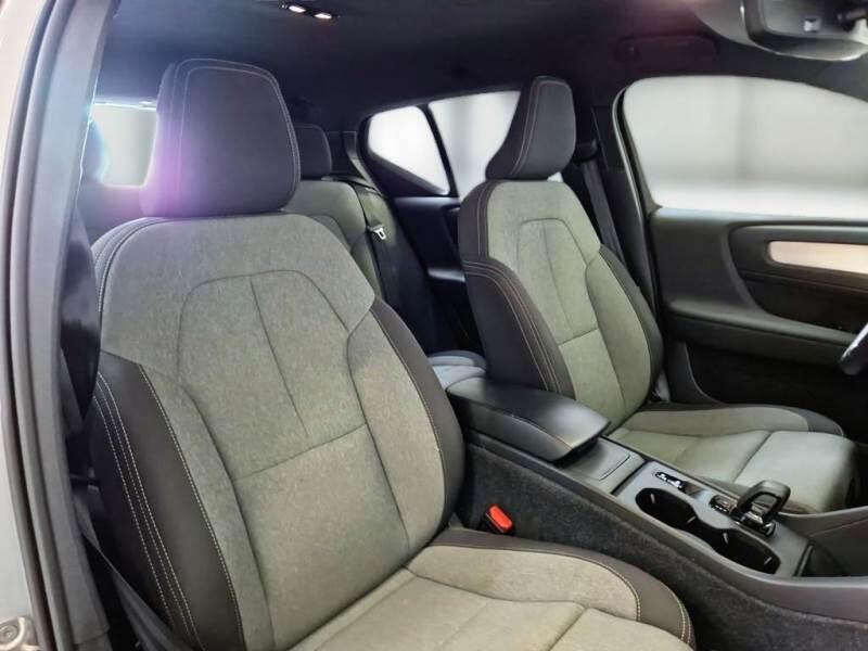 Volvo XC40 SUV B3 AUTOMATICO CORE - foto 13