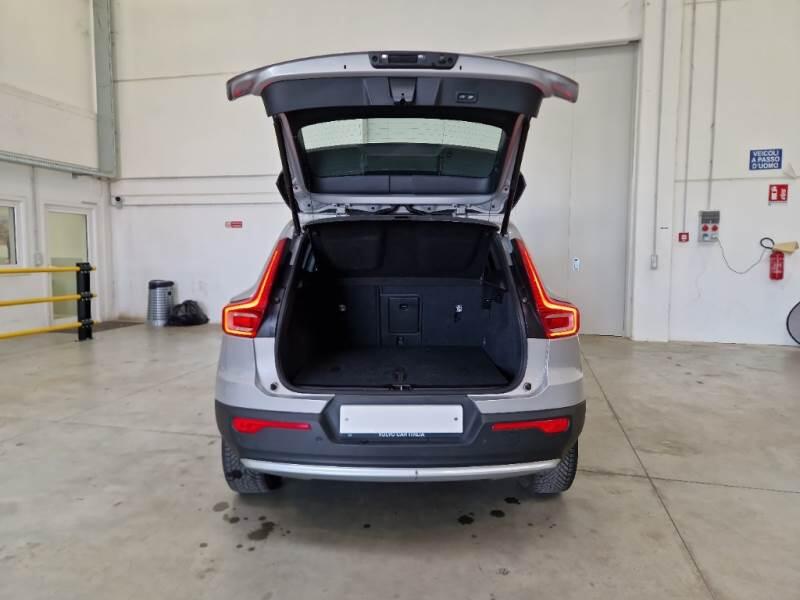 Volvo XC40 SUV B3 AUTOMATICO CORE - foto 5