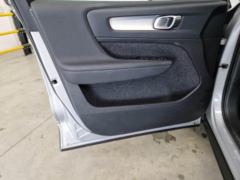 Volvo XC40 SUV B3 AUTOMATICO CORE - foto 71