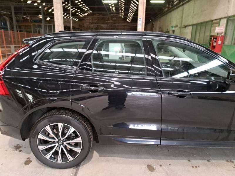 Volvo XC60 SUV B4 D AUTOMATICO PLUS DARK - foto 43