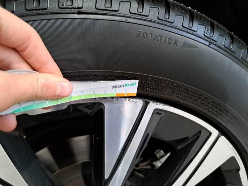 Volvo XC60 SUV B4 D AUTOMATICO PLUS DARK - foto 84