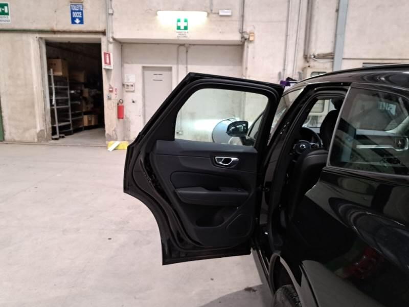 Volvo XC60 SUV B4 D AUTOMATICO PLUS DARK - foto 98