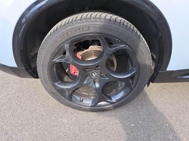 Alfa Romeo Stelvio SUV 2.2 TD 210 CV COMPETIZIONE AT8 Q4 - foto 19