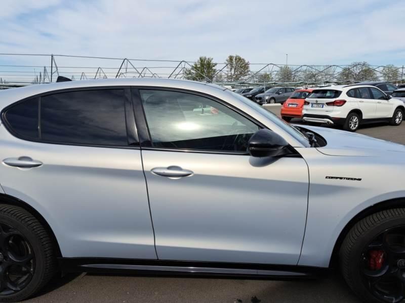 Alfa Romeo Stelvio SUV 2.2 TD 210 CV COMPETIZIONE AT8 Q4 - foto 35