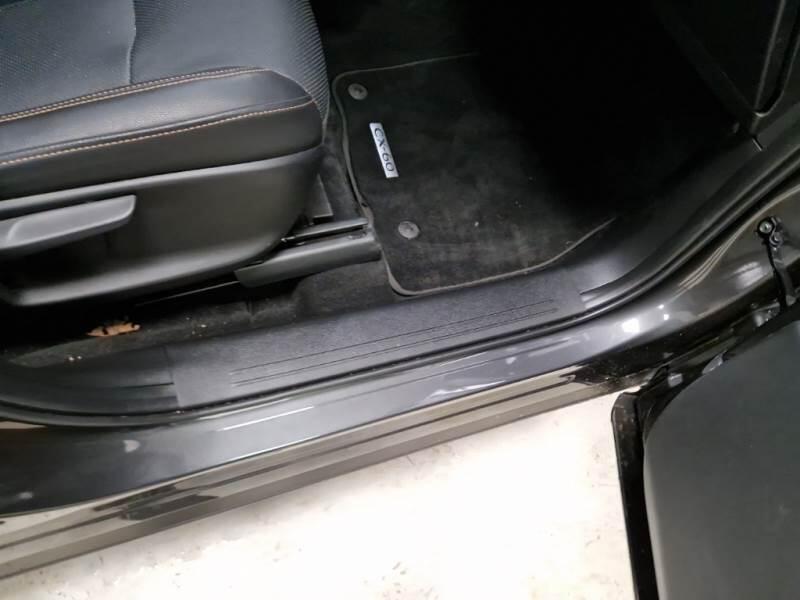 Mazda CX-60 SUV 2.5L E-SKYACTIV PHEV HOMURA AWD AUTO - foto 101