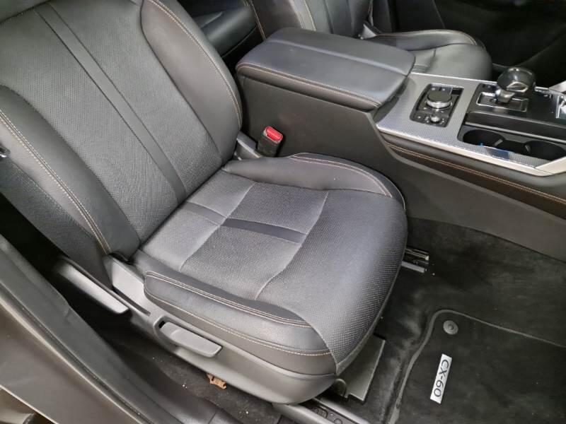 Mazda CX-60 SUV 2.5L E-SKYACTIV PHEV HOMURA AWD AUTO - foto 14