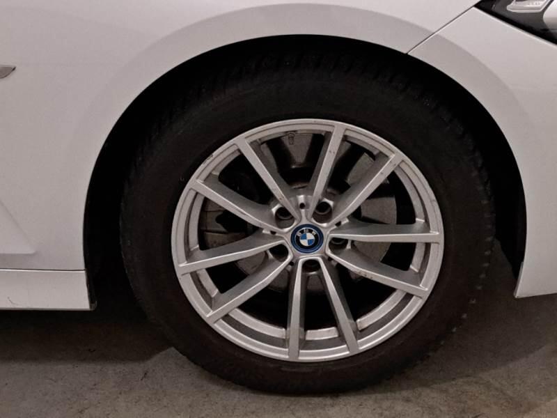 BMW Serie 3 Touring STATION WAGON 320E TOURING AUTO - foto 17