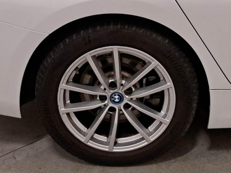 BMW Serie 3 Touring STATION WAGON 320E TOURING AUTO - foto 18