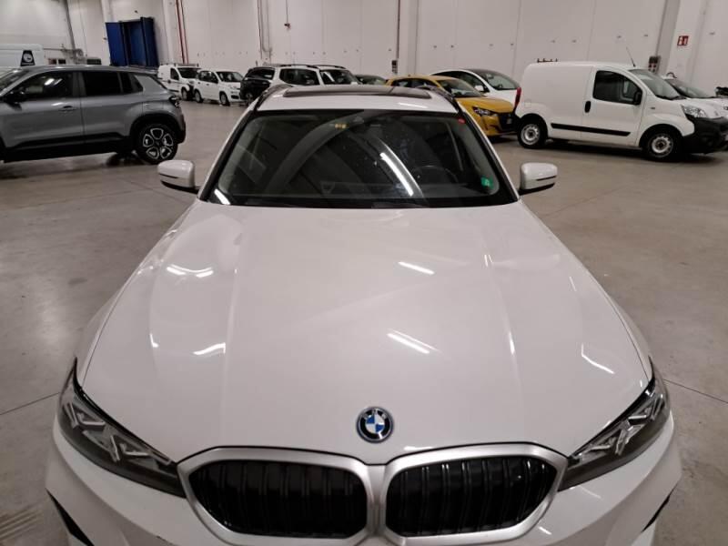 BMW Serie 3 Touring STATION WAGON 320E TOURING AUTO - foto 26