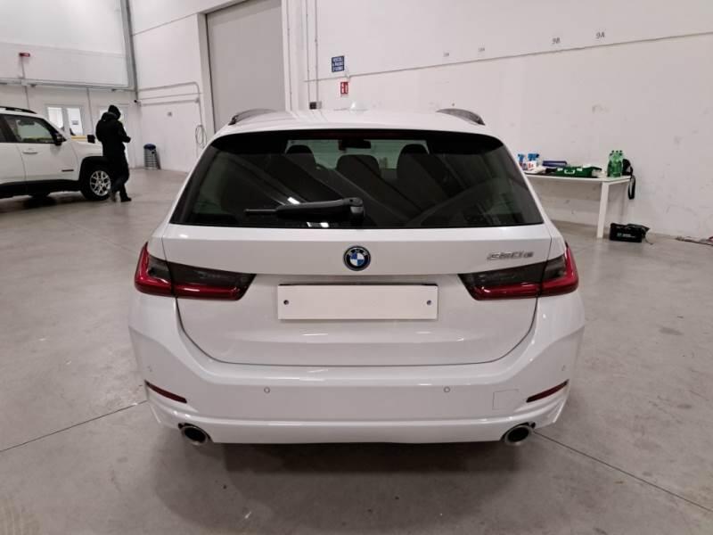 BMW Serie 3 Touring STATION WAGON 320E TOURING AUTO - foto 39