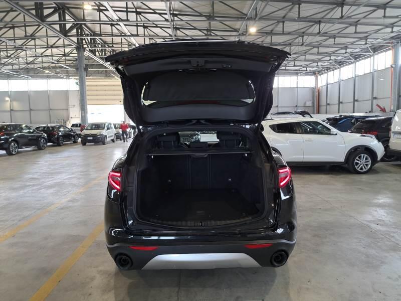 Alfa Romeo Stelvio SUV 2.2 TD 190 CV SUPER BUSINESS AT8 Q4 - foto 5