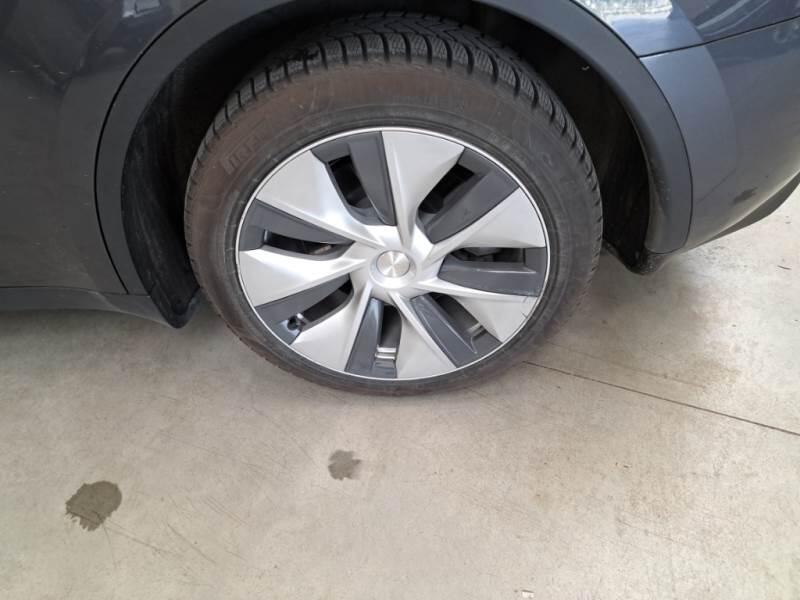 Tesla Model Y SUV 75 KWH DUAL MOTOR LONG RANGE 4WD AUT. - foto 18