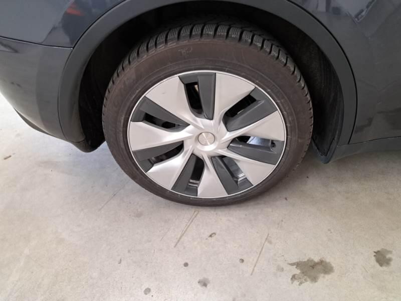 Tesla Model Y SUV 75 KWH DUAL MOTOR LONG RANGE 4WD AUT. - foto 19