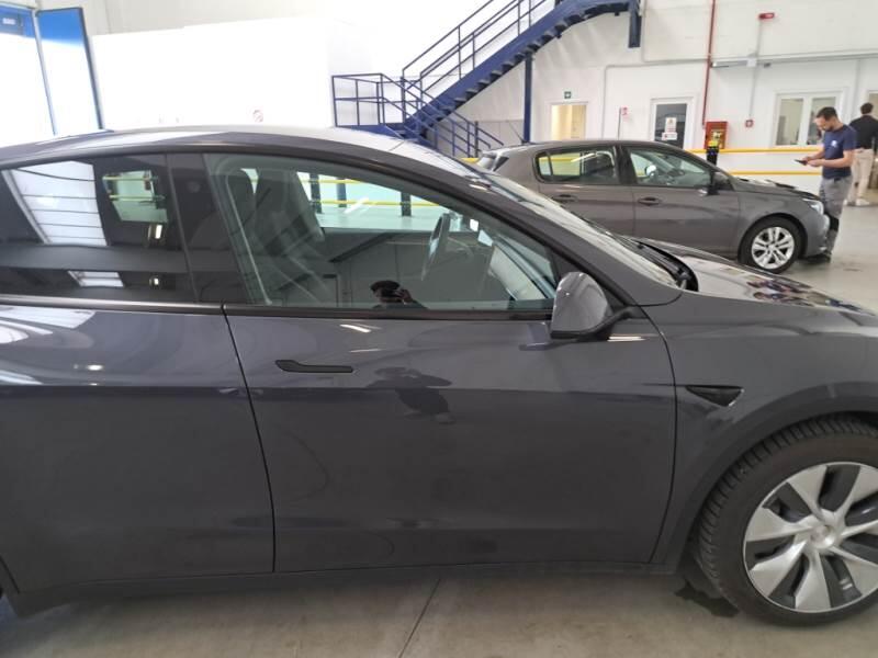 Tesla Model Y SUV 75 KWH DUAL MOTOR LONG RANGE 4WD AUT. - foto 33