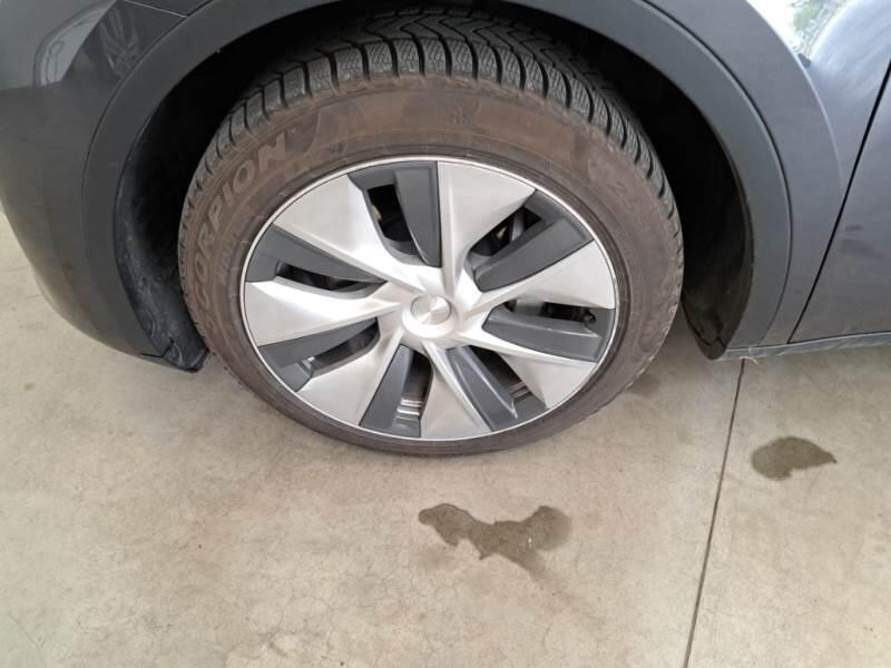 Tesla Model Y SUV 75 KWH DUAL MOTOR LONG RANGE 4WD AUT. - foto 39