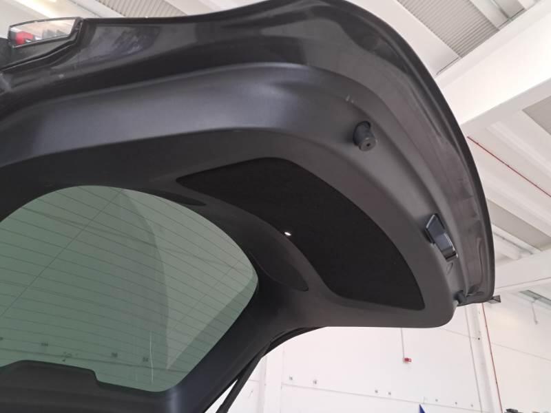 Tesla Model Y SUV 75 KWH DUAL MOTOR LONG RANGE 4WD AUT. - foto 47