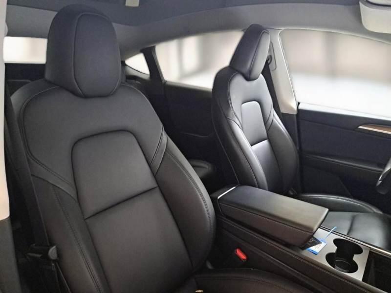 Tesla Model Y SUV 75 KWH PERFORMANCE DUAL MOTOR 4WD AUT - foto 12