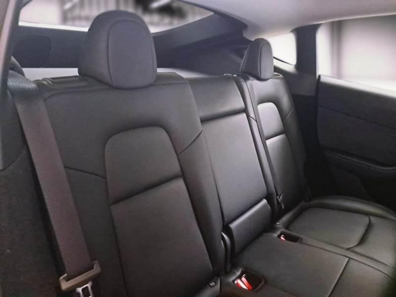 Tesla Model Y SUV 75 KWH PERFORMANCE DUAL MOTOR 4WD AUT - foto 14