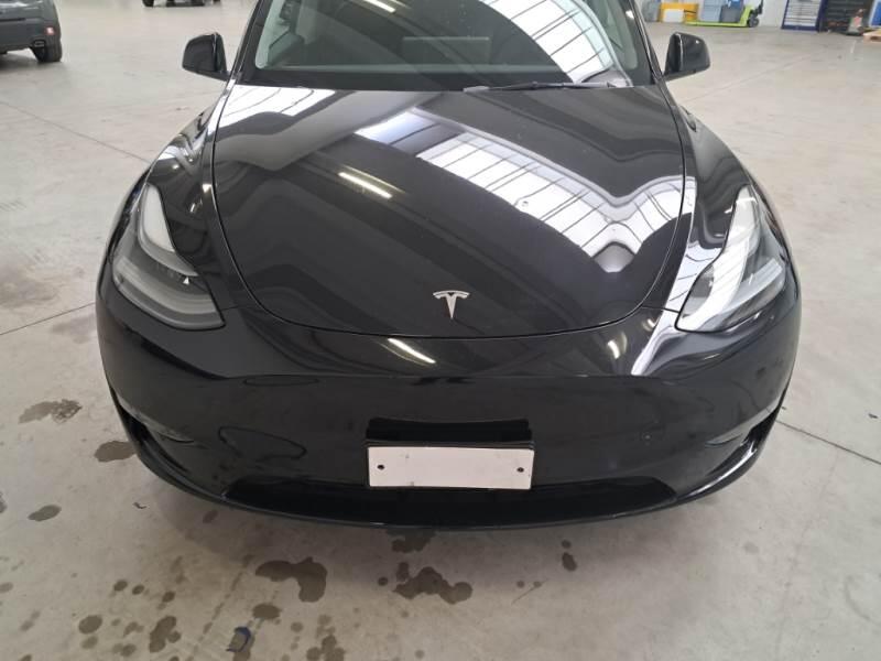 Tesla Model Y SUV 75 KWH PERFORMANCE DUAL MOTOR 4WD AUT - foto 30